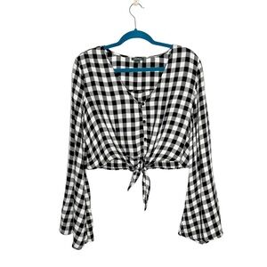 Wild Fable Black & White Gingham Plaid Cropped Bell Sleeve Blouse